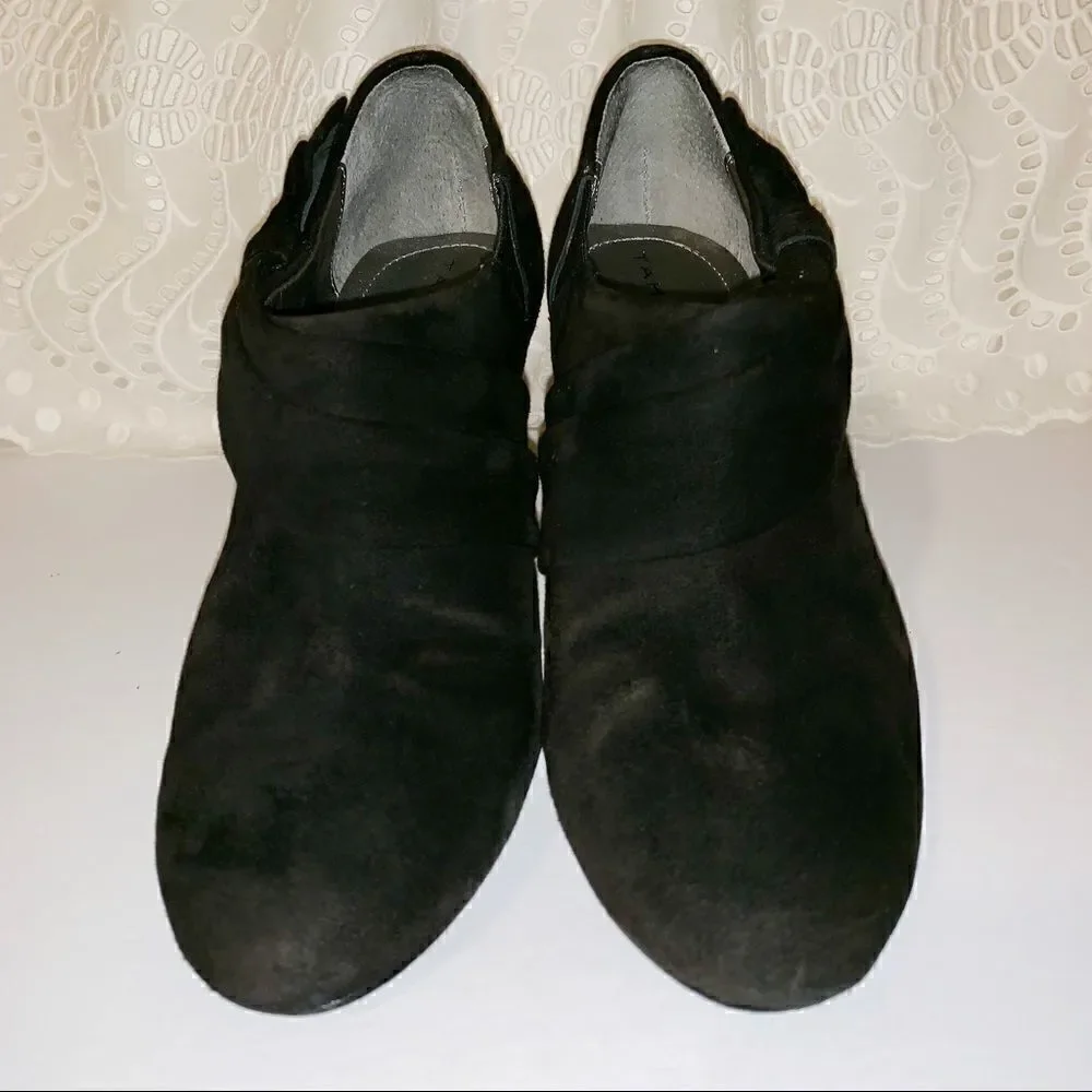 Tahari Greyson black suede high heel booties 7